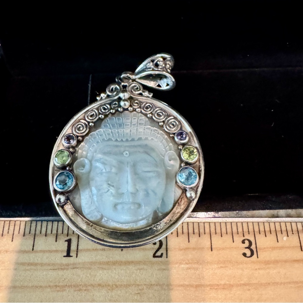 Bali Large Sterling Silver Mother of Pearl Buddha with Multicolor Gemstones - Picture 5 of 8